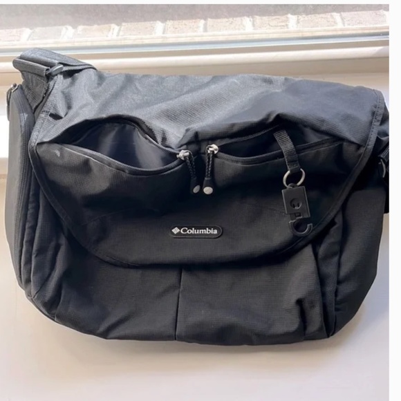 Columbia Diaper Bag - Picture 6 of 12